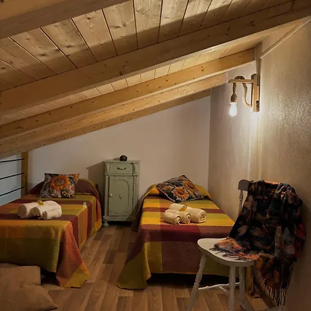 Rosa Life House Holiday home Gasponi
